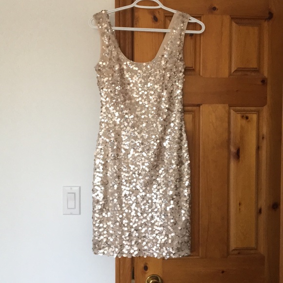 Gold/silver sequin Guess mini dress sz2 - Picture 3 of 4